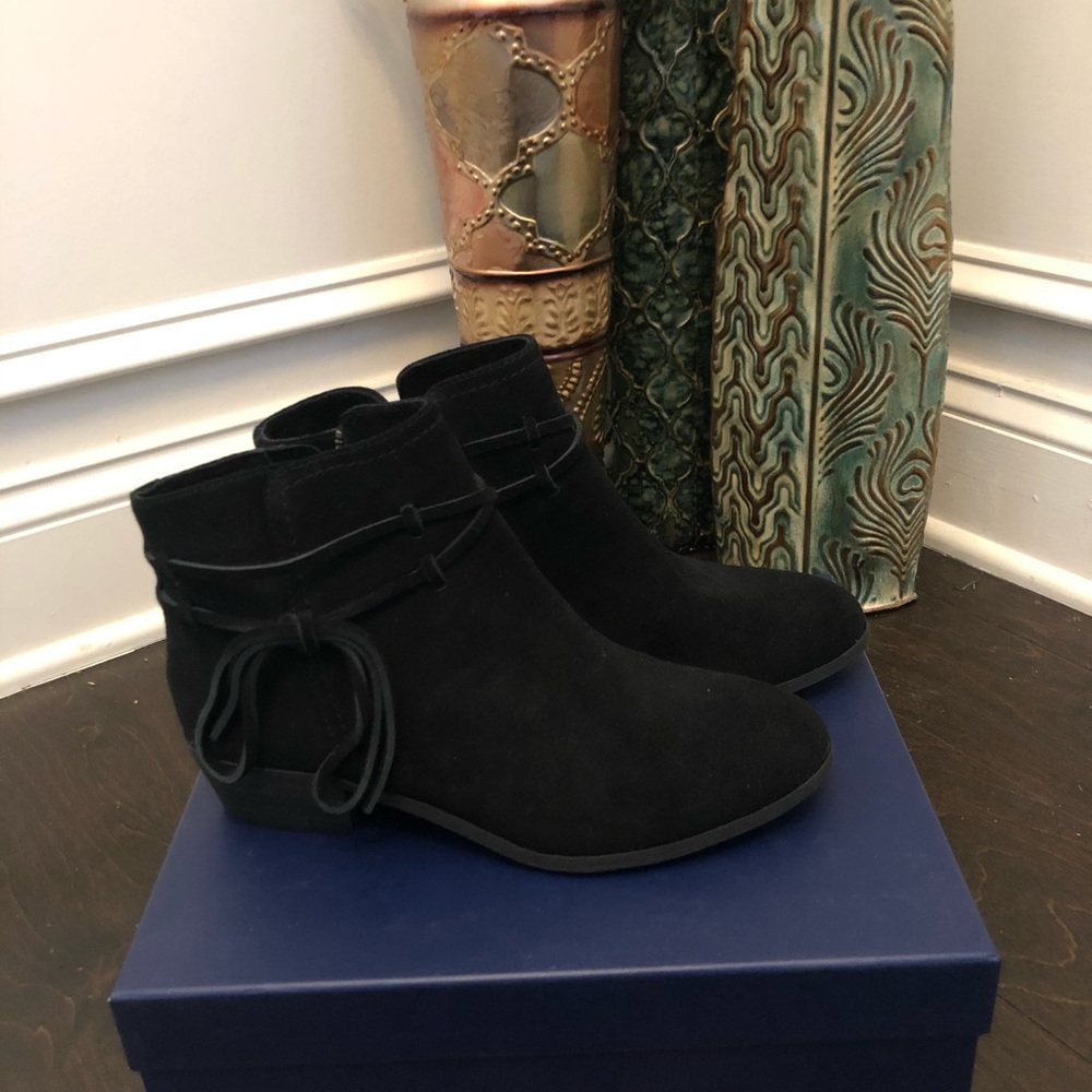 Black Suede Splendid Bootie size 8